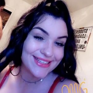 Meet your Posher, Bethaney